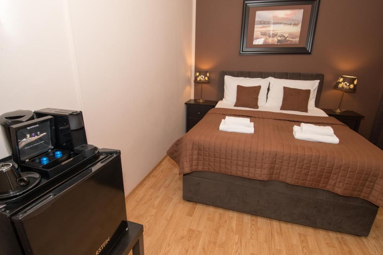 Bed & Breakfast Anita Medulin Exterior foto