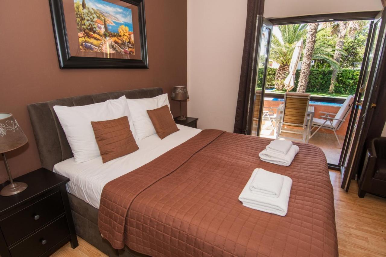 Bed & Breakfast Anita Medulin Exterior foto