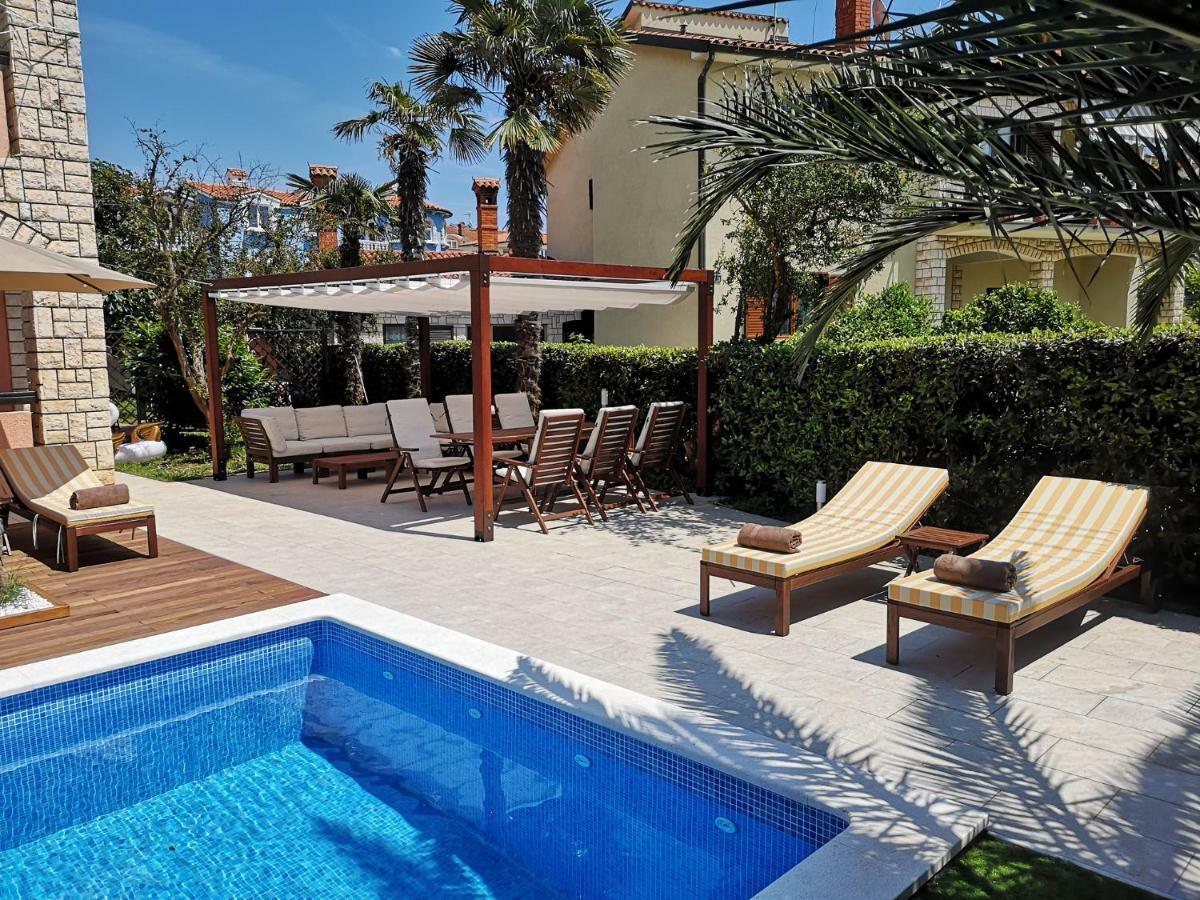 Bed & Breakfast Anita Medulin Exterior foto